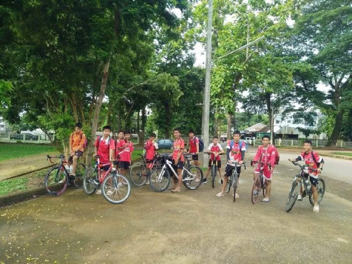 พบรอยมือ-รอยเท้านักเรียนในถ้ำนางนอน คาดติดในโถงถ้ำถูกน้ำท่วมปิดทางเข้า-ออก