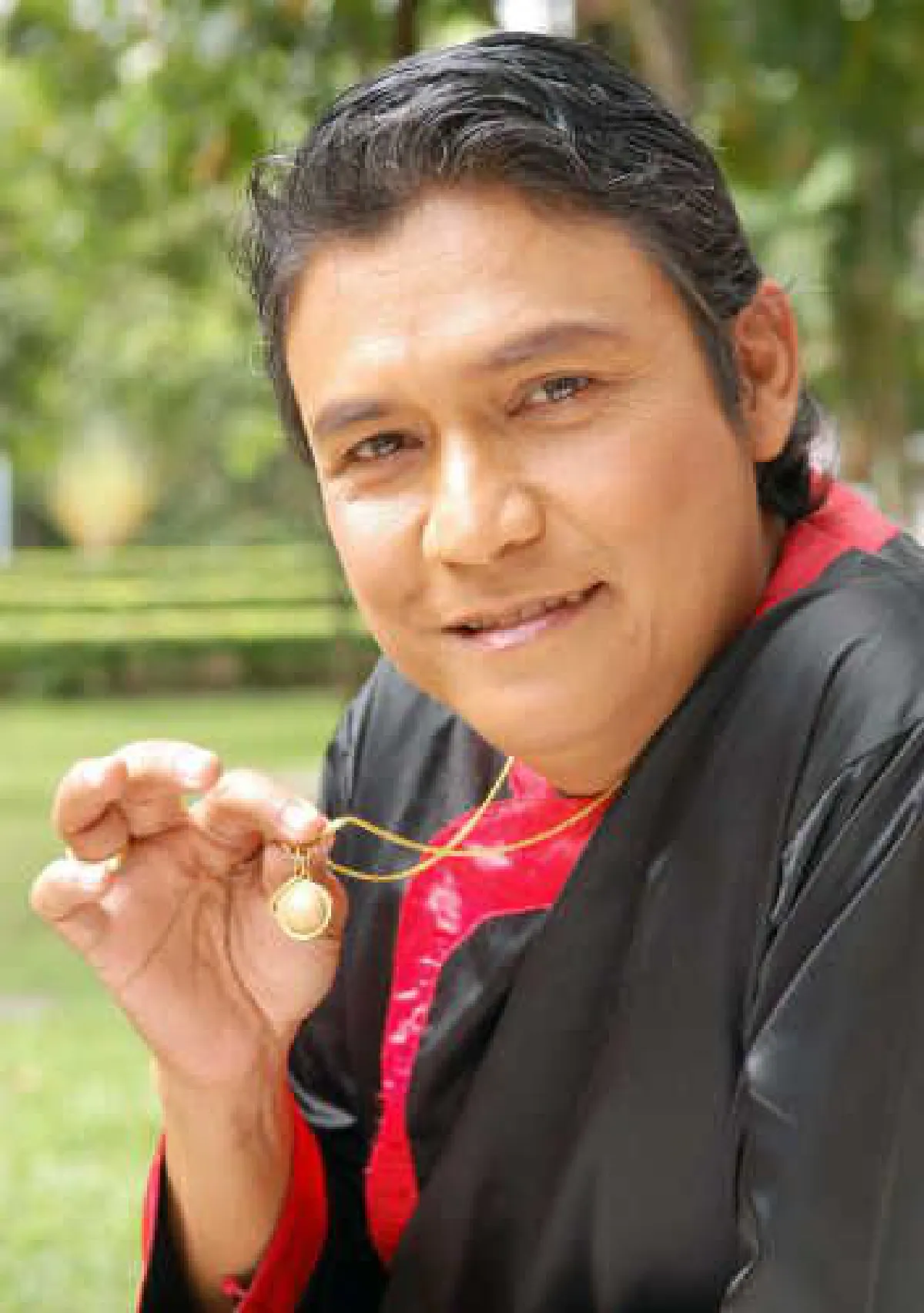 เข้าสู่ร่มกาสาวพัสตร์แล้ว! "ไพโรจน์ สังวริบุตร” ซุ่มบวชเรียบง่าย ยังไม่มีกำหนดสึก