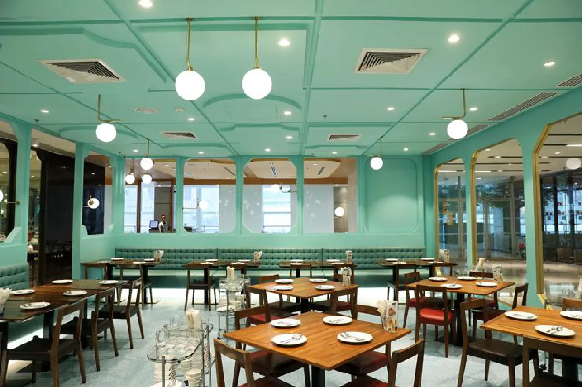 แหลมเจริญซีฟู้ด ยกทะเลมาไว้ที่นี่