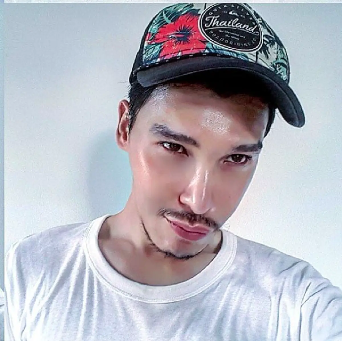 ส่องภาพ “นาธาน โอมาน” กับลุคใหม่สุดฮอต หล่อคมเข้ม หุ่นเฟิร์ม จนแทบจำไม่ได้