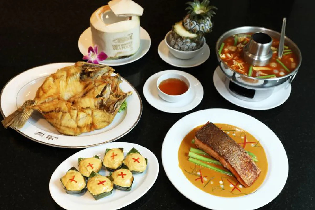 แหลมเจริญซีฟู้ด ยกทะเลมาไว้ที่นี่