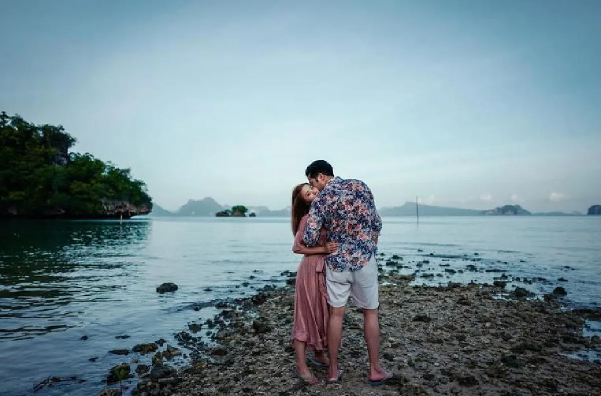 เนย เนโกะจัมพ์ ควงแฟนหนุ่ม ฤทธิ์ กาไชย เติมรักหวานบนเกาะ