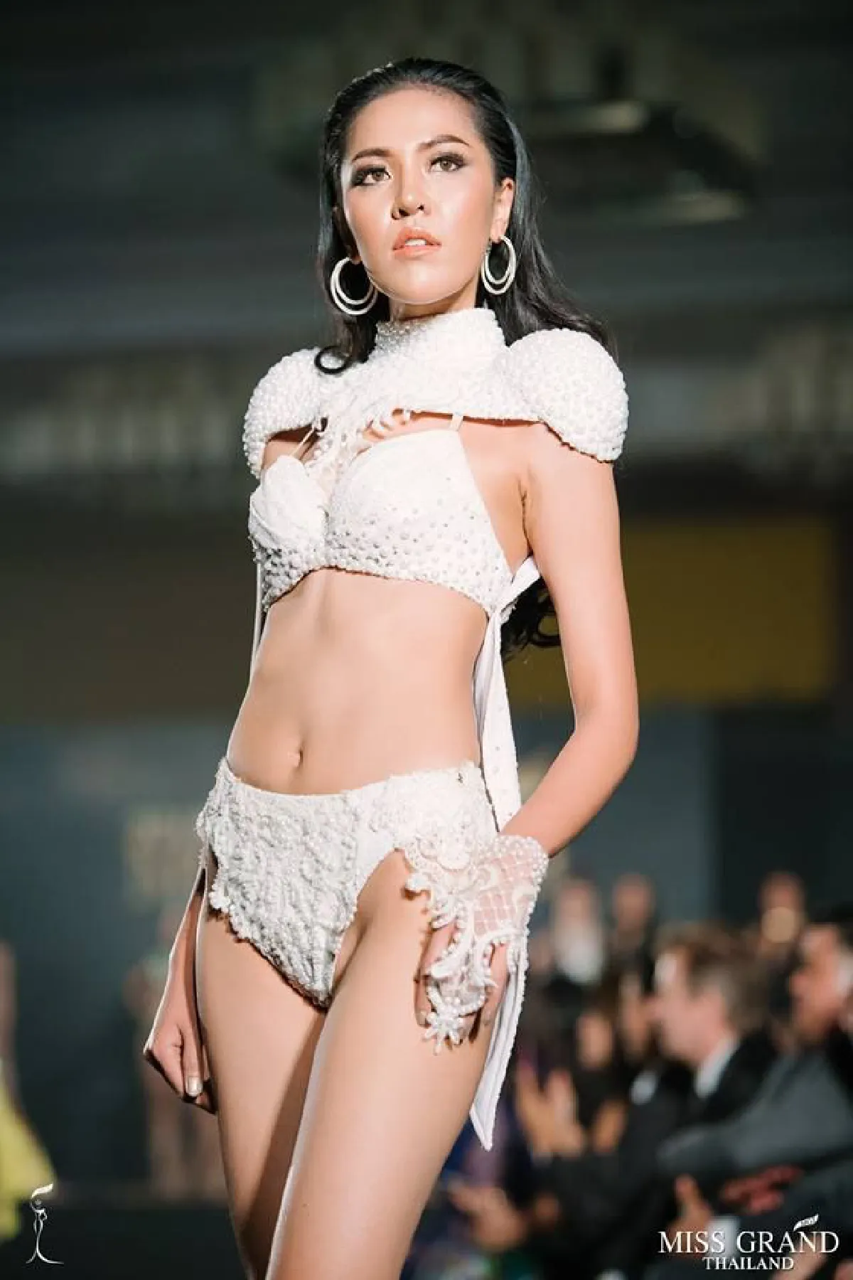 เวทีร้อนระอุ! ซูมแฟชั่นโชว์ชุดว่ายน้ำ “มิสแกรนด์ ไทยแลนด์” ปี 2018