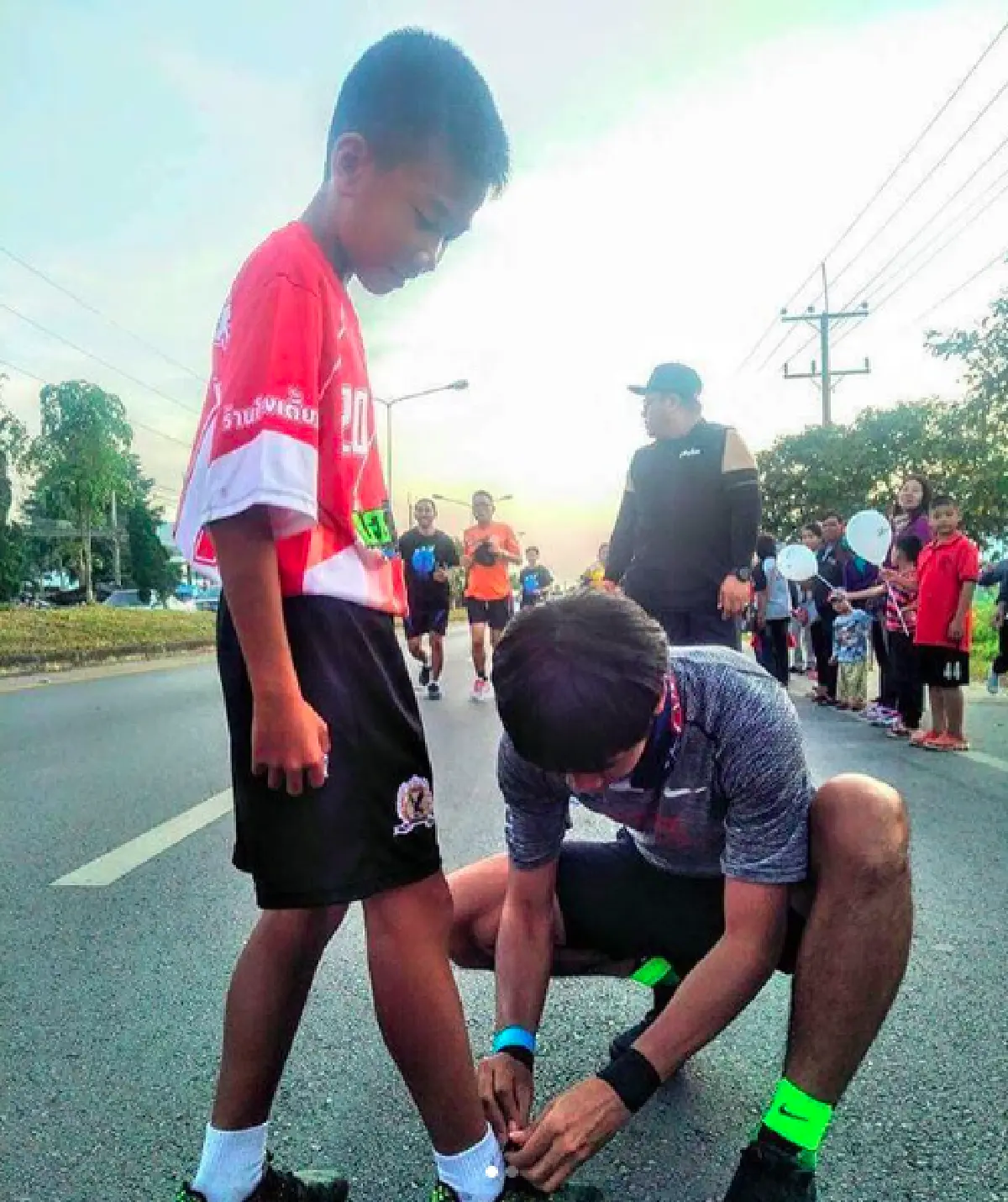 "ก้อง ห้วยไร่” ส่งกำลังใจถึง "น้องไตตั้น" หนึ่งในทีมหมูป่า ที่เคยร่วมวิ่งด้วยกัน