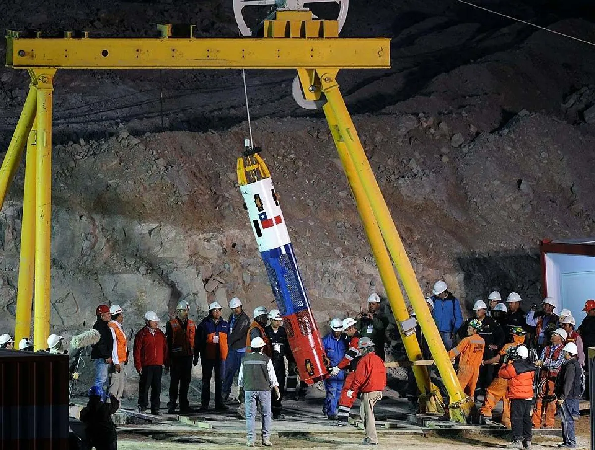 ย้อนเหตุการณ์ภารกิจกู้ภัยระทึกโลก