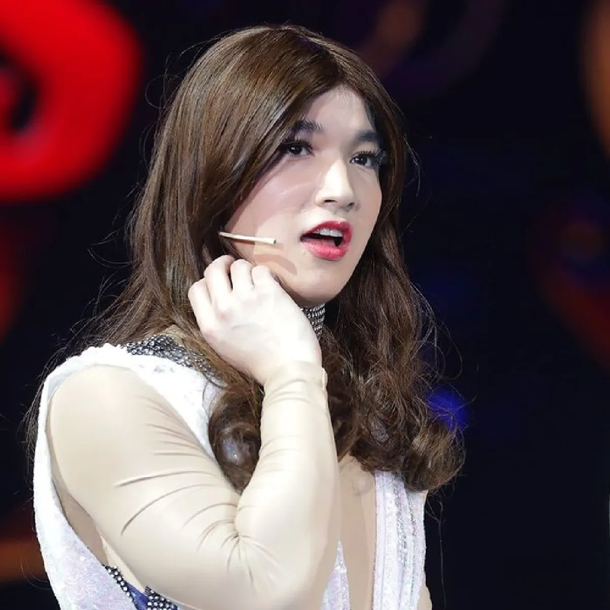 สวยกว่านี้ก็พี่อั้ม! ริท เดอะสตาร์ แต่งหญิงจัดเต็มความเป๊ะเว่อร์