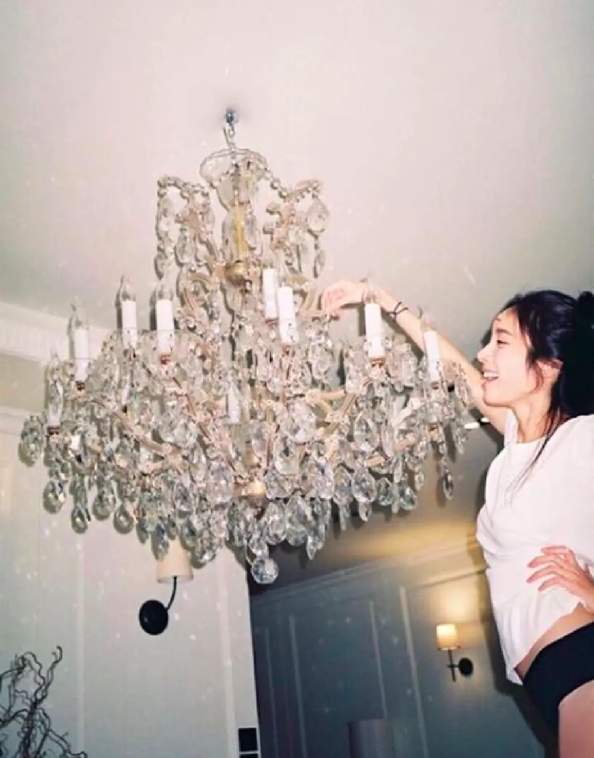 ทุ่มเงินเก็บ! “ปอย” แต่งคอนโดสไตล์โมเดิร์นจนสวยหรู อลังการทุกมุม