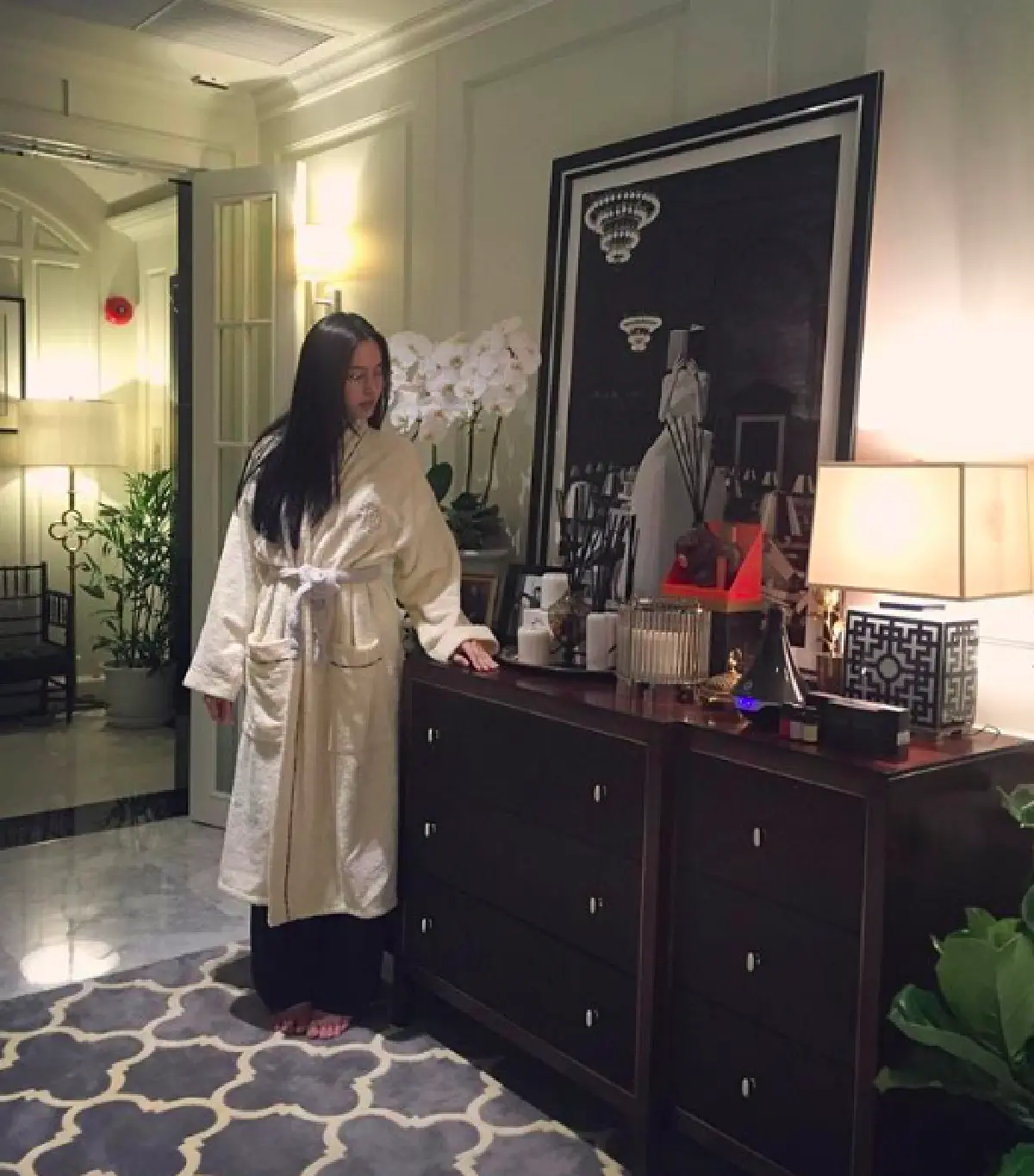 ทุ่มเงินเก็บ! “ปอย” แต่งคอนโดสไตล์โมเดิร์นจนสวยหรู อลังการทุกมุม