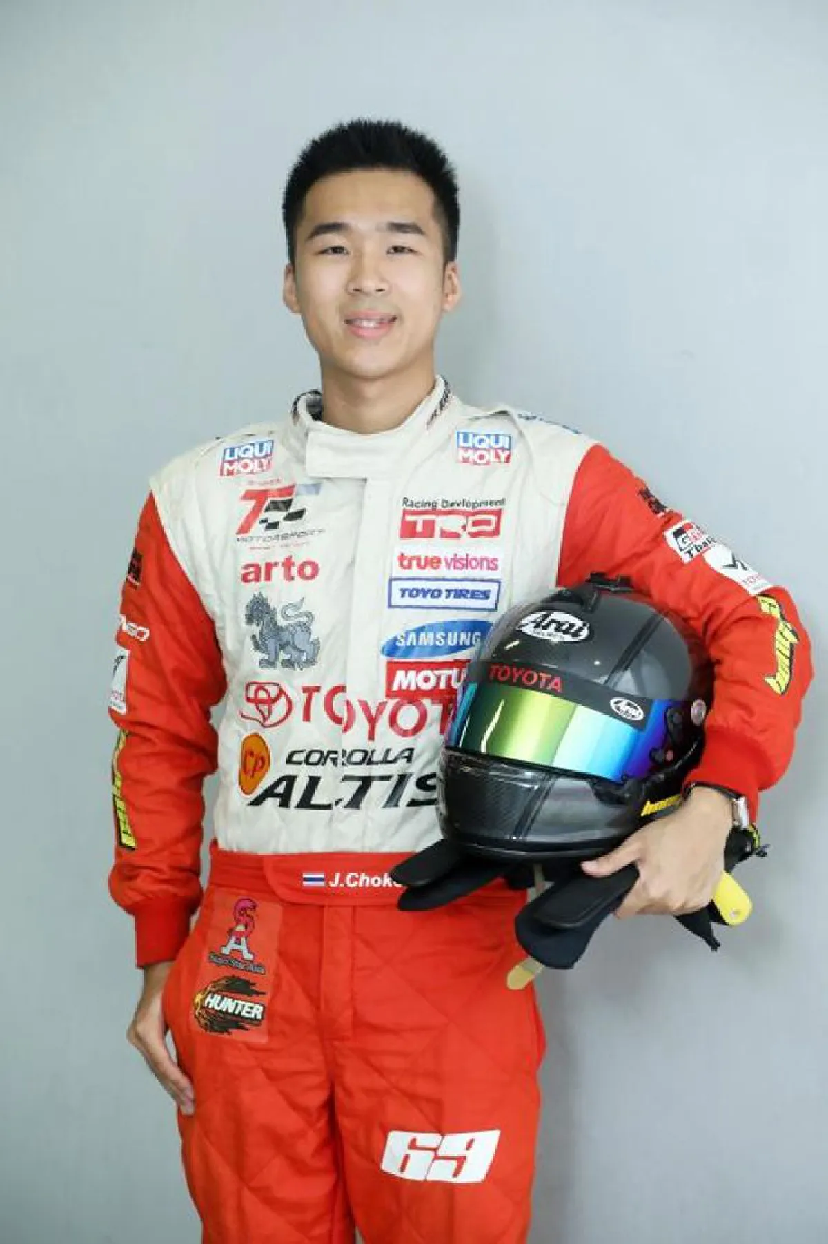 โชคชัย จารุนงคราญ สานฝันการเป็นนักแข่งมืออาชีพ 