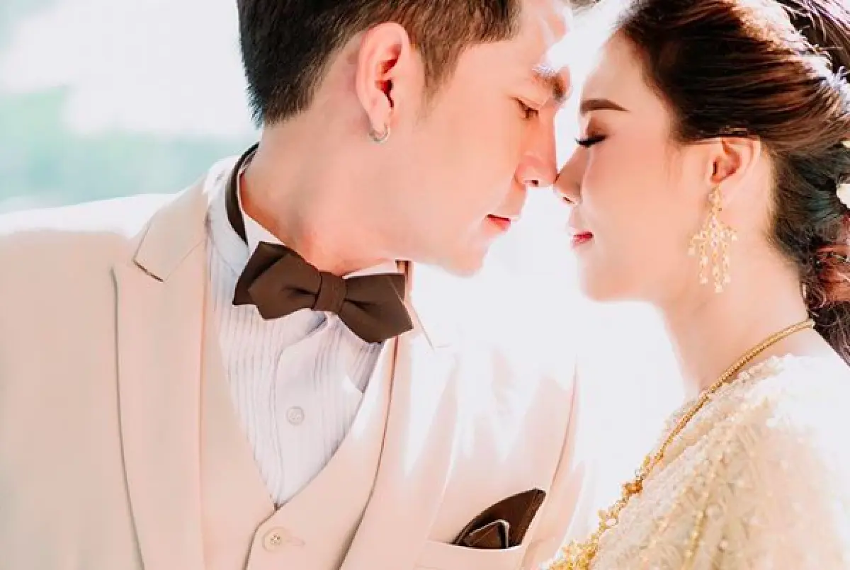 แต่งแล้ว!! “ด็อจ บีมิกซ์” ควงแฟนสาวนอกวงการเข้าประตูวิวาห์