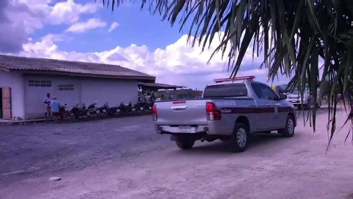 ตำรวจตรังเร่งคลี่ปมเผาสนามชนโค-สาดกระสุนปืนยิงรถ