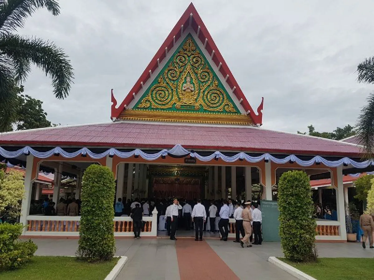 พระเจ้าอยู่หัวพระราชทานน้ำหลวงอาบศพ"จ่าเอกสมาน"