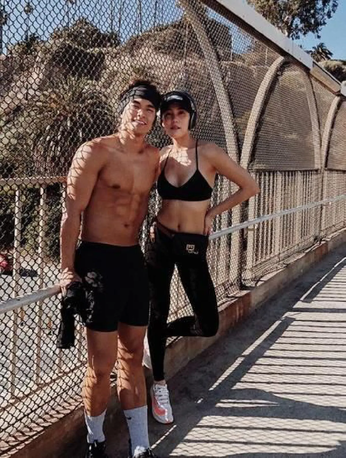 ว่าที่บ่าวสาวสุดแซ่บ เจนี่-มิกกี้ ควงคู่ฟิตอวดหุ่นเฟิร์มต่อเนื่อง