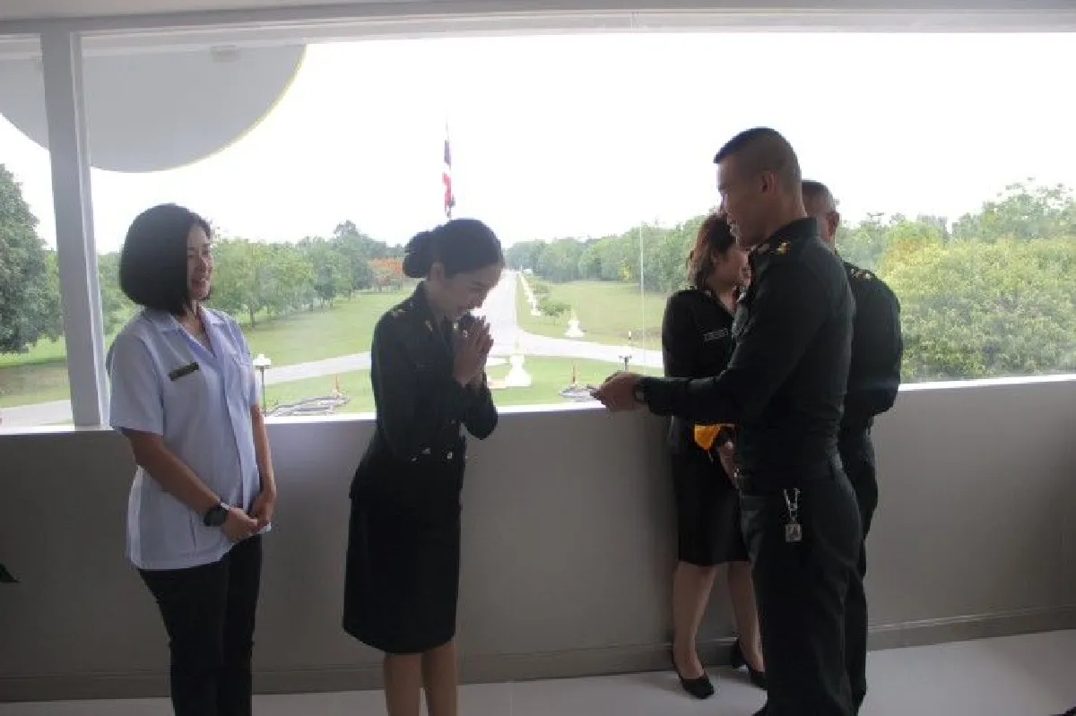 ร้อยโทหญิงเผย 5 เรื่องน่าประทับใจของ "หมอภาคย์" ออกกฎเลิกบุหรี่-วิดพื้นสองพันครั้งชิวๆ