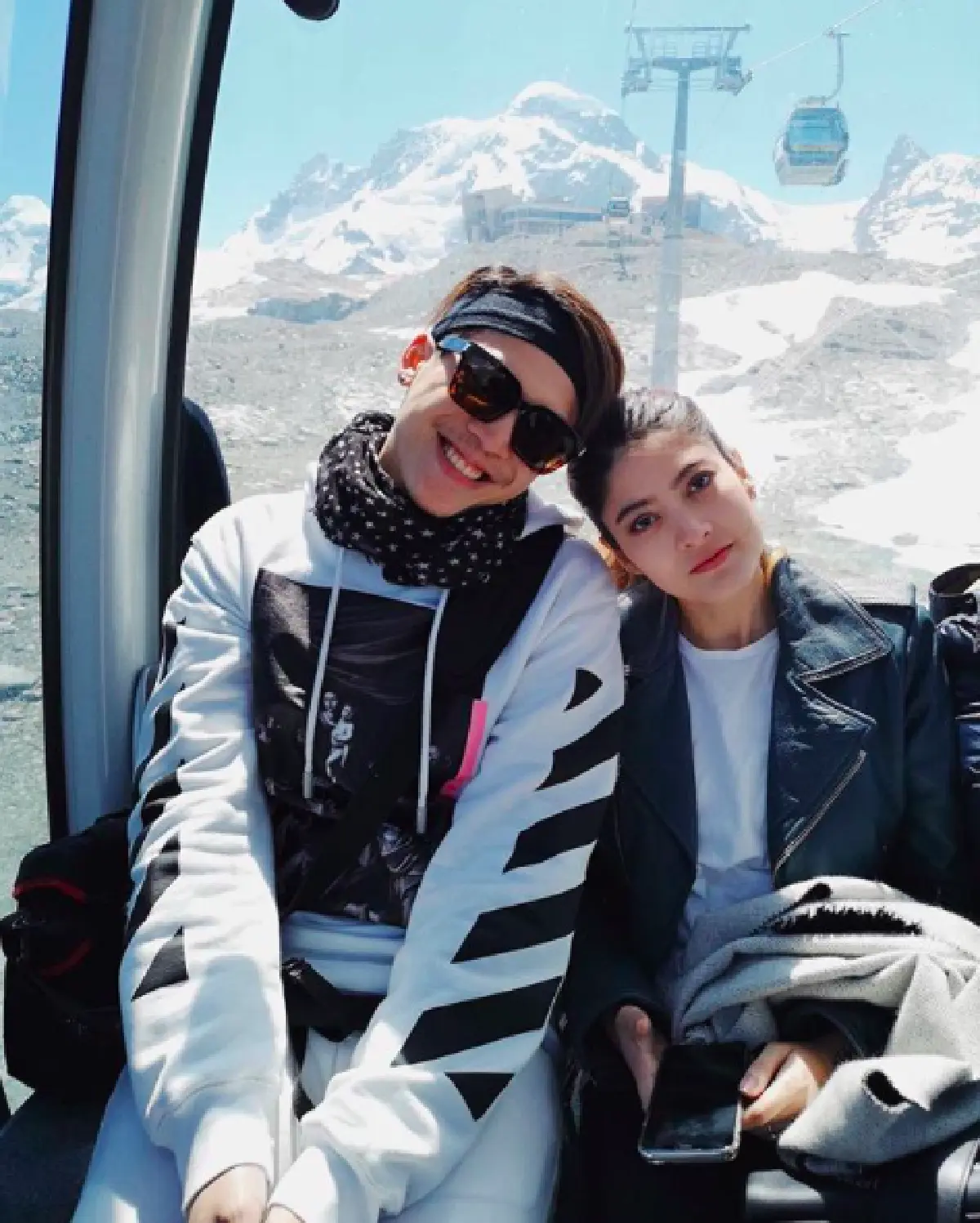 หนีร้อนไปลุยหิมะ! “ป๊อก-มาร์กี้” แท็กทีม “ไอซ์-แพง” จัดทริปสวิสเซอแลนด์