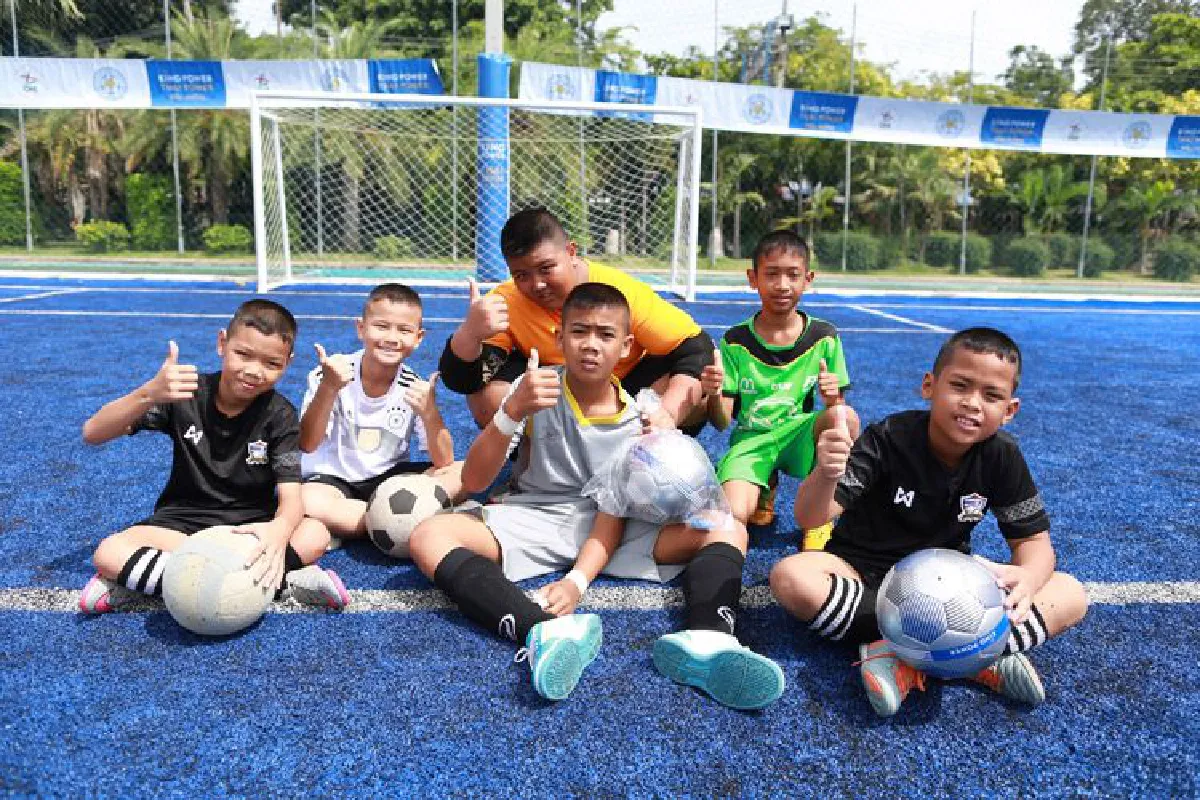 คิง เพาเวอร์ ไทย เพาเวอร์ พลังคนไทย ต่อยอดความสำเร็จของโครงการ 'ล้านลูก ล้านพลัง สร้างฝันเด็กไทย' สู่ปีที่ 2