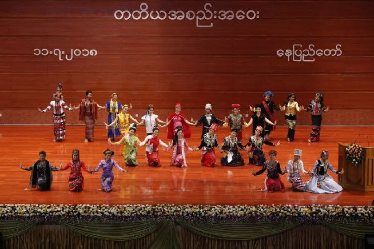 "สันติภาพปางโหลง รอบ 3" การเจรจาที่ไร้เงาความสำเร็จ
