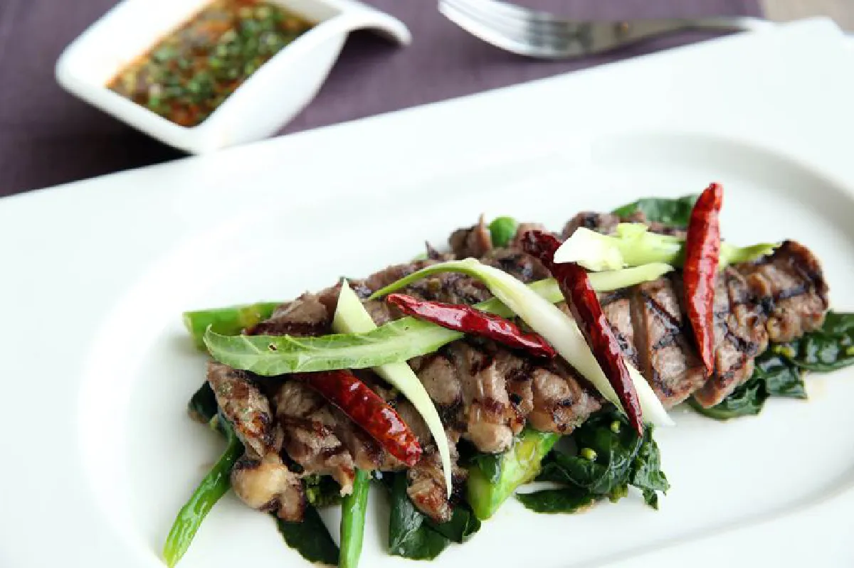 เลคแอนด์พาร์ค ตำนานคู่ศูนย์การประชุมแห่งชาติสิริกิติ์