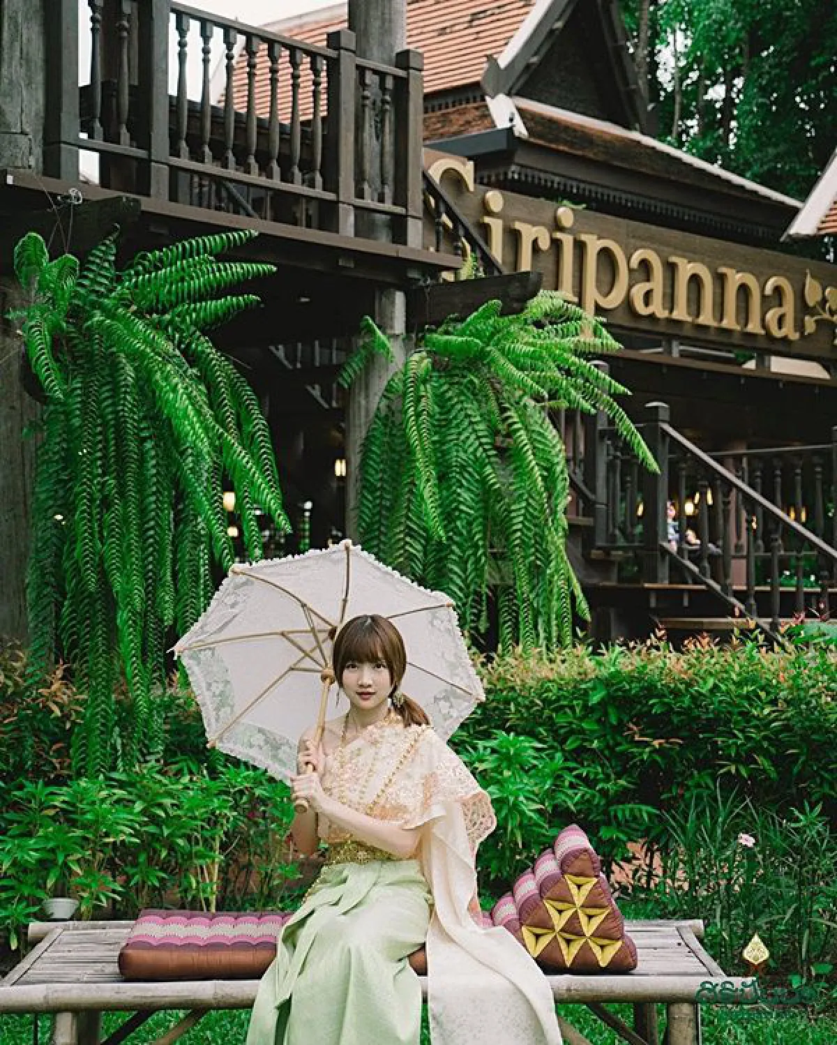 5 สาวไอดอล BNK48 สวมชุดไทยอวดความน่ารักสดใสไปอีกแบบ