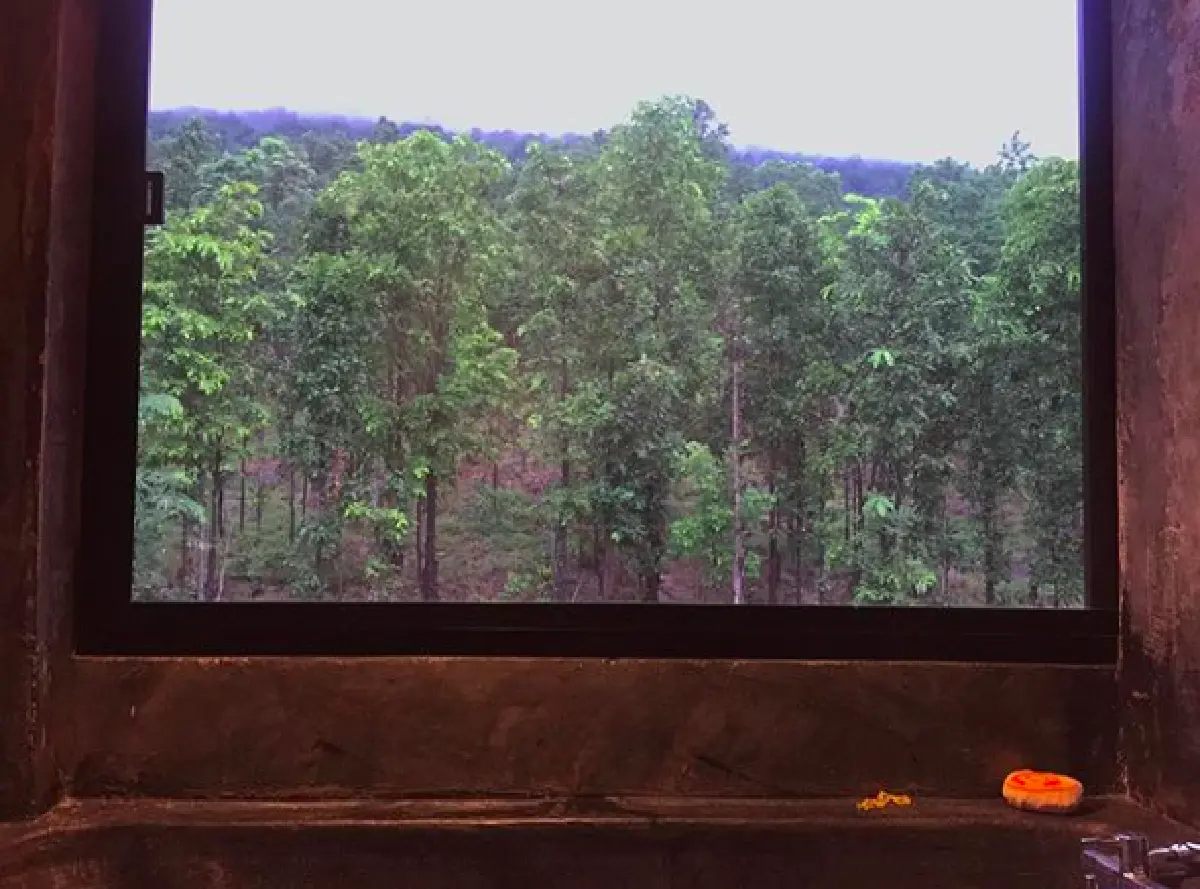 ส่องภาพห้องครัวบ้าน "ไก่ มีสุข” วิวสุดอลังการ ท่ามกลางหุบเขา