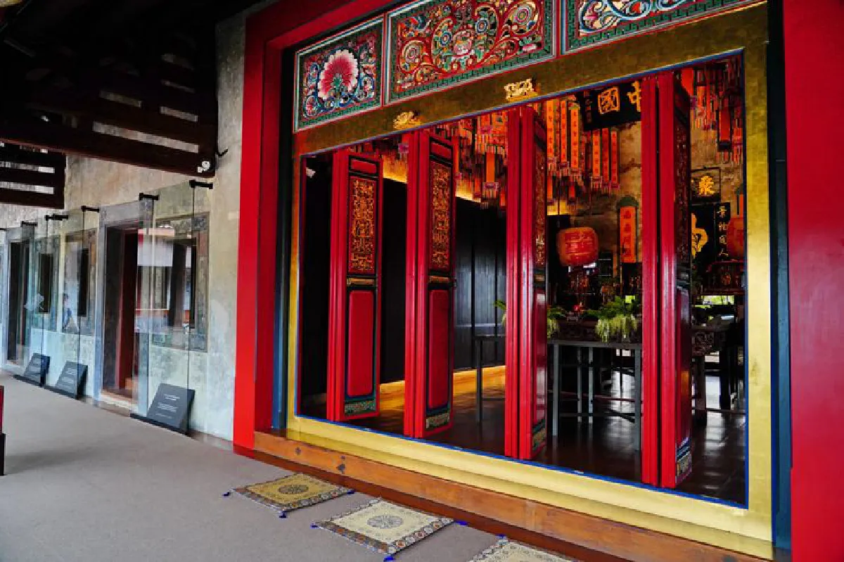 ย้อนกาลเก่า เล่ารัตนโกสินทร์