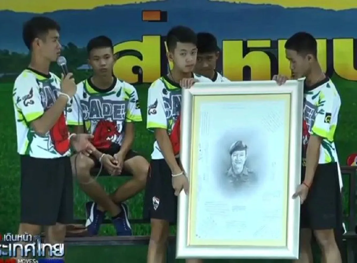 ถาม-ตอบทีมหมูป่าเล่าเรื่องชีวิตในถ้ำหลวง เผยกินน้ำประทังชีวิต-ขุดถ้ำหาทางออก