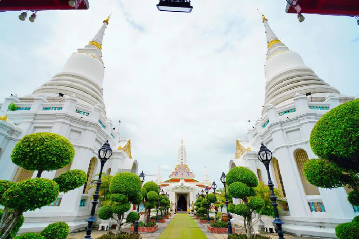 ย้อนกาลเก่า เล่ารัตนโกสินทร์