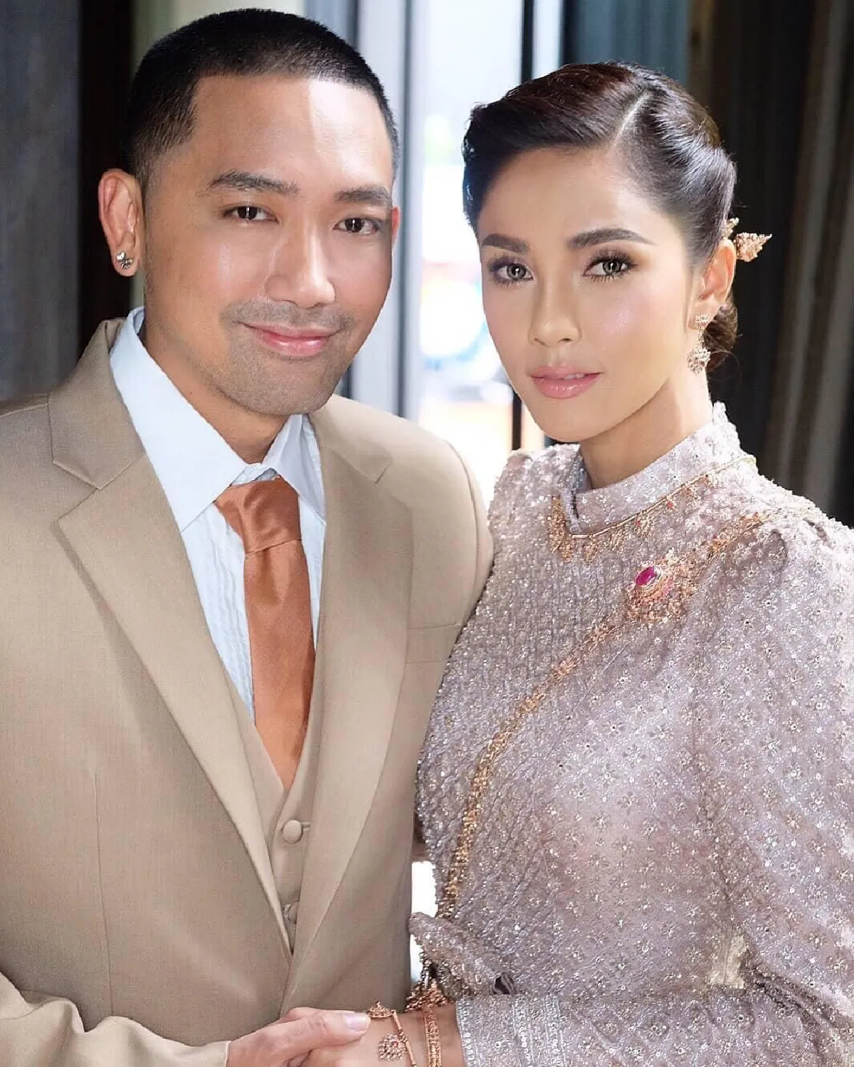 อุ้ม ลักขณา สวยเริ่ดในชุดเจ้าสาวสุดอลังการ ก่อนเข้าพิธีแต่งงานพรุ่งนี้