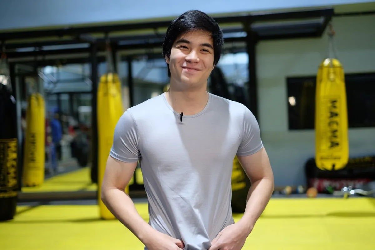 หล่อล่ำเกินห้ามใจ! น้องเอม ลูกชาย ดู๋ สัญญา ซุ่มฟิตลงแข่งมวย MMA