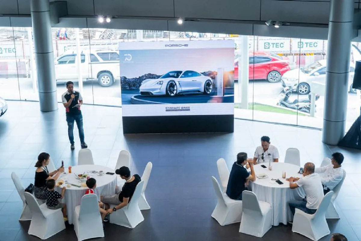 เหล่าคนรักปอร์เช่ร่วมงาน Sportscar Together Day ฉลองครบรอบ 70 ปี ริมชายหาดบางแสน