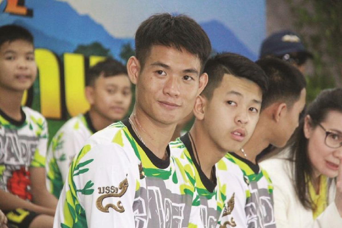 บิ๊กตู่ขอบคุณสื่อไทยให้ความร่วมมือไม่รบกวนชีวิตทีมหมูป่า บิ๊กตู่ขอบคุณสื่อไทยให้ความร่วมมือไม่รบกวนชีวิตทีมหมูป่า