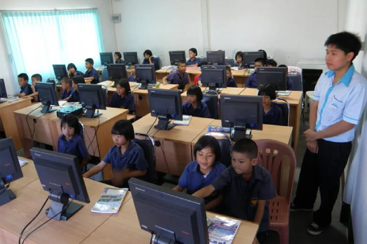 รุ่งอรุณของวิทยาการคำนวณ เปิดหัวคิดเด็กไทยรุ่นใหม่