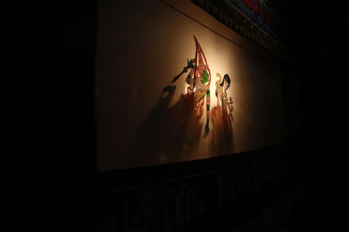 เที่ยว ‘ขนอม’ แบบไม่ง้อโลมา