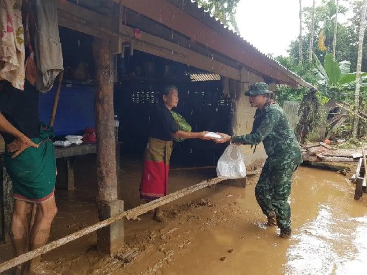 "สังขละบุรี"น้ำลดแล้ว! เจ้าหน้าที่เร่งเข้าช่วยผู้ประสบภัย