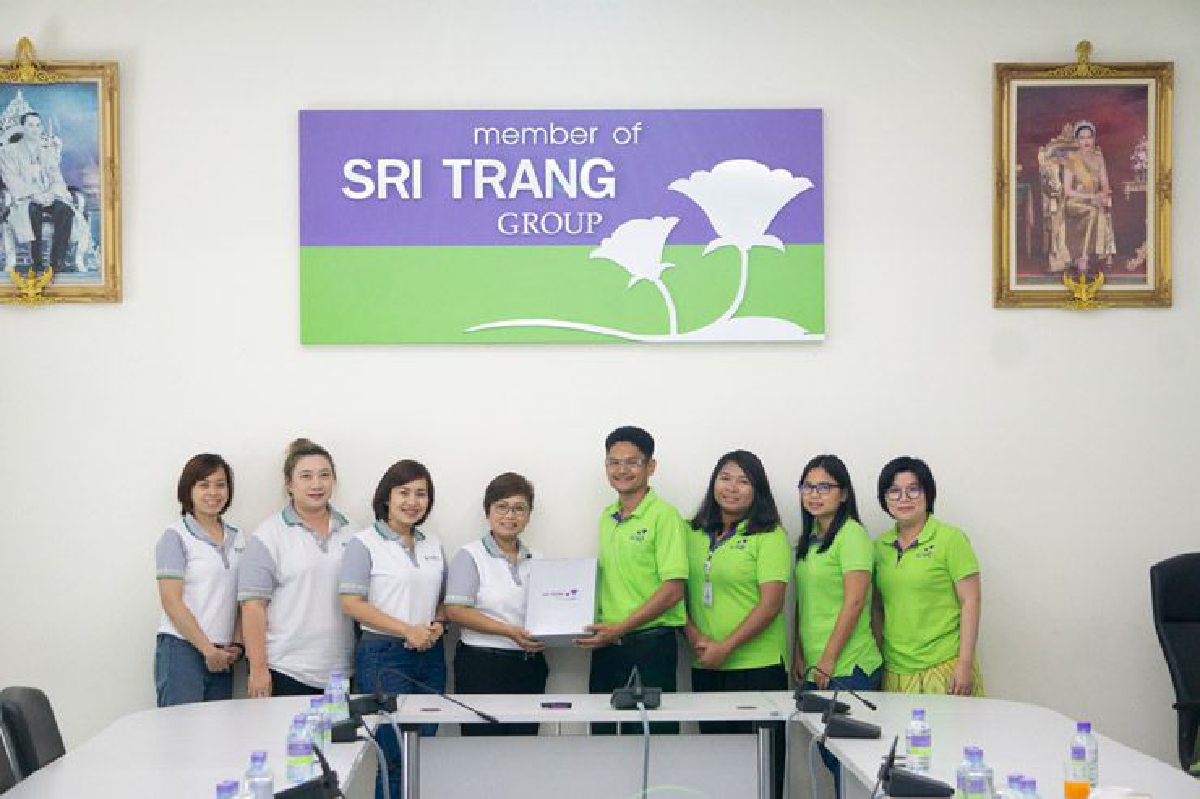 "ก้าวสู่ 31 ปี โรงพยาบาลพญาไท 2 ร่วมกับบริษัท ศรีตรังแอโกรอินดัสทรี จำกัด (มหาชน) จัดโครงการ Alarm Center กู้ชีวิตฟื้นคืนชีพนำความรู้สู่ประชาชน" "ก้าวสู่ 31 ปี โรงพยาบาลพญาไท 2 ร่วมกับบริษัท ศรีตรังแอโกรอินดัสทรี จำกัด (มหาชน) จัดโครงการ Alarm Center กู้ชีวิตฟื้นคืนชีพนำความรู้สู่ประชาชน"