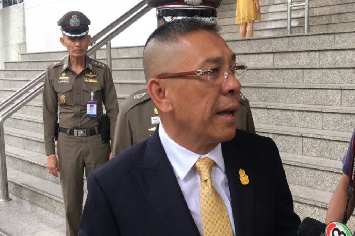 ผบช.น.เตรียมเรียกสำนวนคดีกลับมาดู หลังพ่อเครียดกระโดดตึก ผบช.น.เตรียมเรียกสำนวนคดีกลับมาดู หลังพ่อเครียดกระโดดตึก