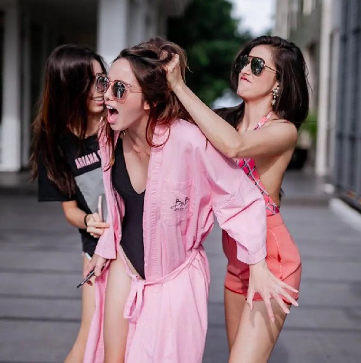 ทะเลลุกเป็นไฟ! "ศรีริต้า” นำทีม “เจสซี่-สกาย-เทีย” จัดทริปประชันความเผ็ดในชุดว่ายน้ำ