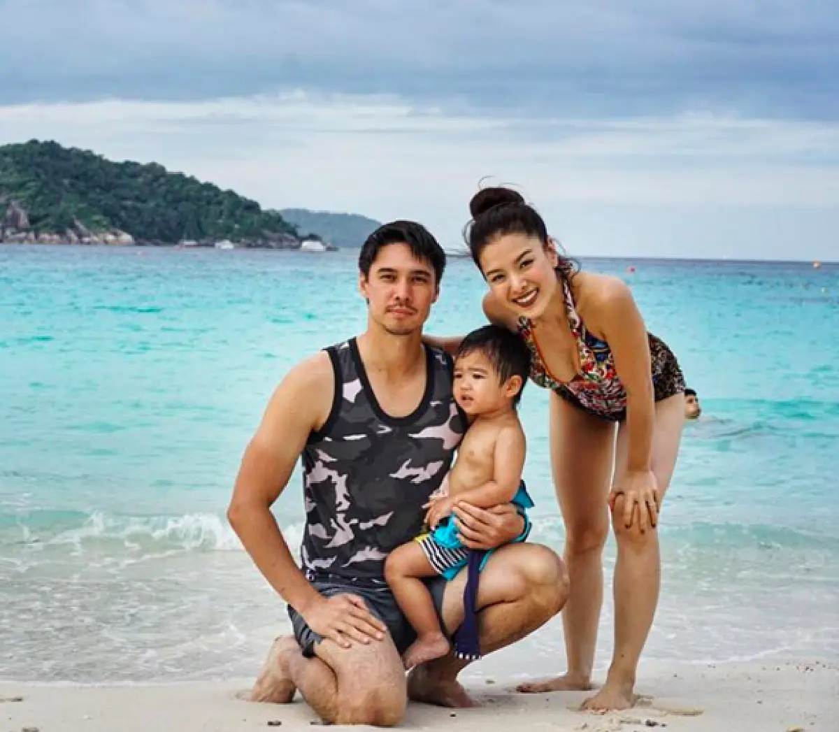 “ลิเดีย” โพสต์ภาพสุดแซ่บ อ้อน “แมทธิว” ทำงานเหนื่อยแล้ว