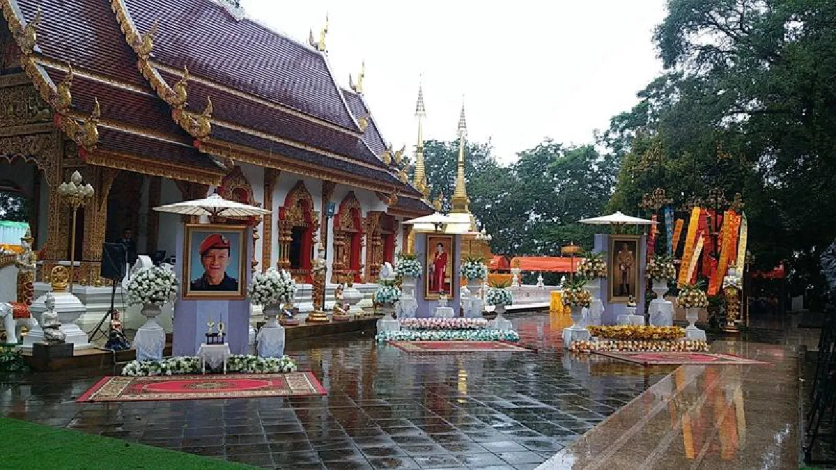 ภรรยาจ่าแซม -หมอภาคย์ร่วมงานบวชทีมหมูป่าอะคาเดมี (ชมไลฟ์สด)
