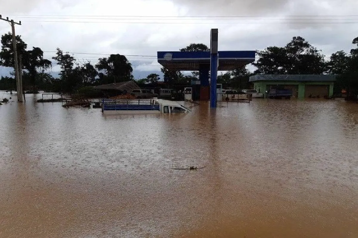 สื่อลาวเผยภาพความเสียหายเหตุเขื่อนเซเปียนแตก