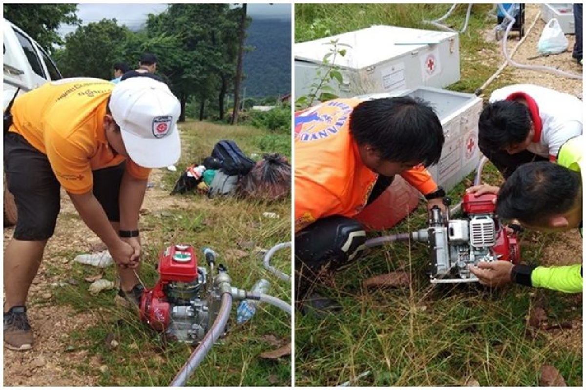กู้ภัยสว่างฯเพชรบูรณ์ติดตั้งเครื่องผลิตน้ำดื่มช่วยผู้ประสบภัยในสปป.ลาว กู้ภัยสว่างฯเพชรบูรณ์ติดตั้งเครื่องผลิตน้ำดื่มช่วยผู้ประสบภัยในสปป.ลาว