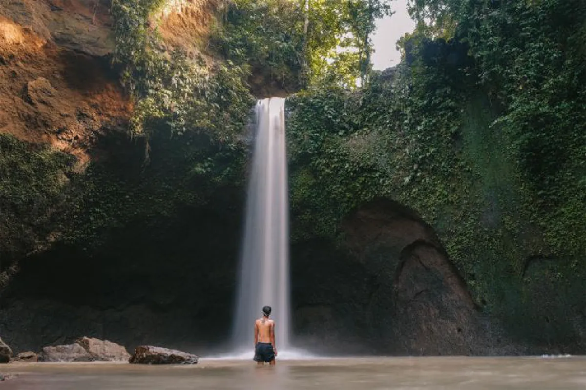 เปิดบันทึกการเดินทางของ ชาลี