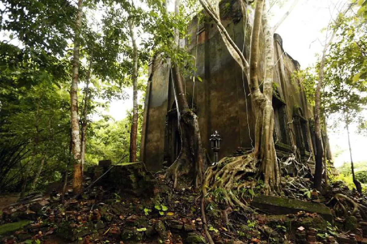 โลกอีกใบใน ‘สังขละบุรี’