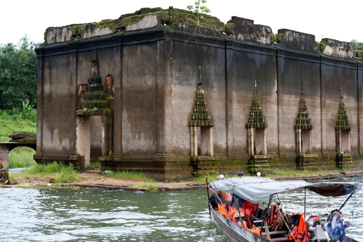 โลกอีกใบใน ‘สังขละบุรี’