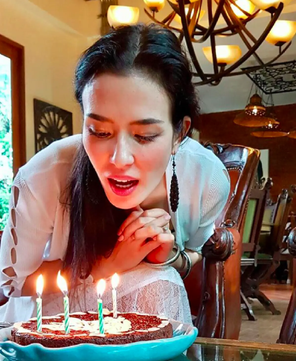 โมเมนต์อบอุ่น “ซูซี่” ฉลองวันเกิดอายุครบ 30 กับครอบครัวที่บ้านเกิดเชียงใหม่
