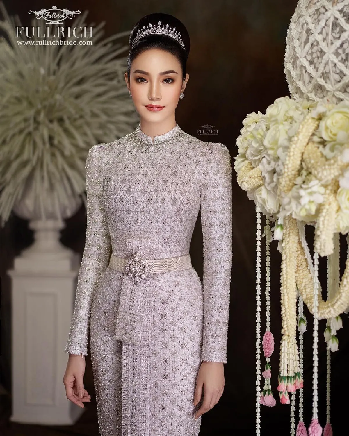 เมย์ พิชญ์นาฏ พักความแซ่บ! จัดเต็มความสวยหวานแบบหญิงไทย