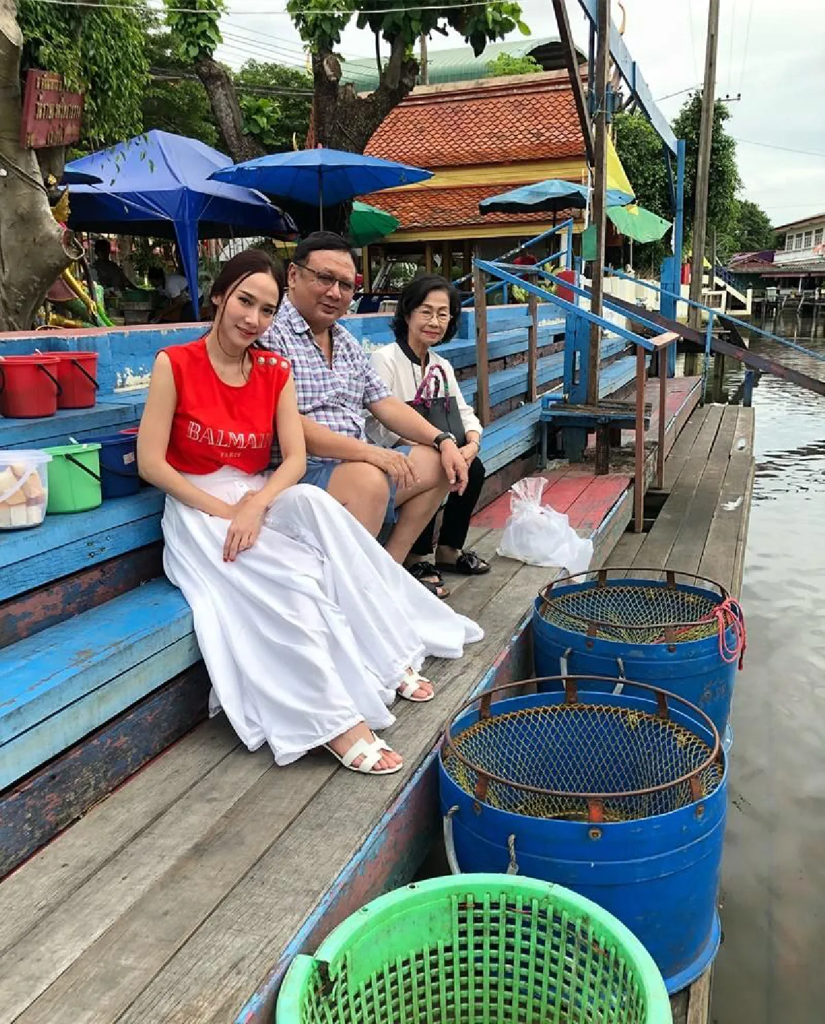 อั้ม ตอบกลับแบบสุภาพ! คนแนะให้นำเงินไปเลี้ยงเด็กคนชรา ดีกว่าปล่อยปลาตามวัด