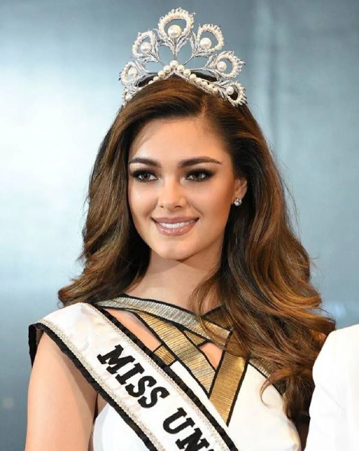 ฝันที่เป็นจริง! น้องฉัตร แต่งหน้าให้ เดมี ลีห์ มิสยูนิเวิร์ส 2017 (คลิป)