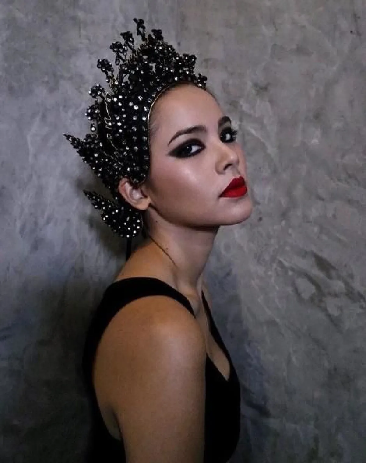 ฉีกลุคไปมาก! “ญาญ่า” แปลงโฉมใหม่ไม่ธรรมดารอยสักเต็มตัว