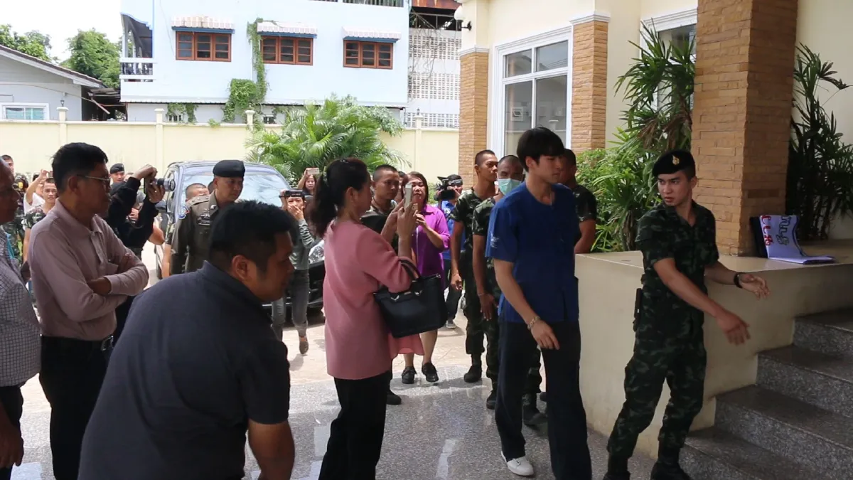 พระเอกใจบุญ! ณเดชน์ ร่วมบริจาคสิ่งของ-เงินสดช่วยผู้ประสบภัย สปป.ลาว